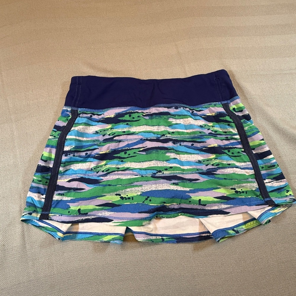 Lululemon Pace Rival Skirt Multi Color Abstract Print Tennis Skort Size 4 2504